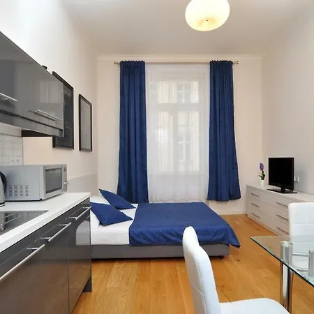 Apartment Elegant In Central District Of *